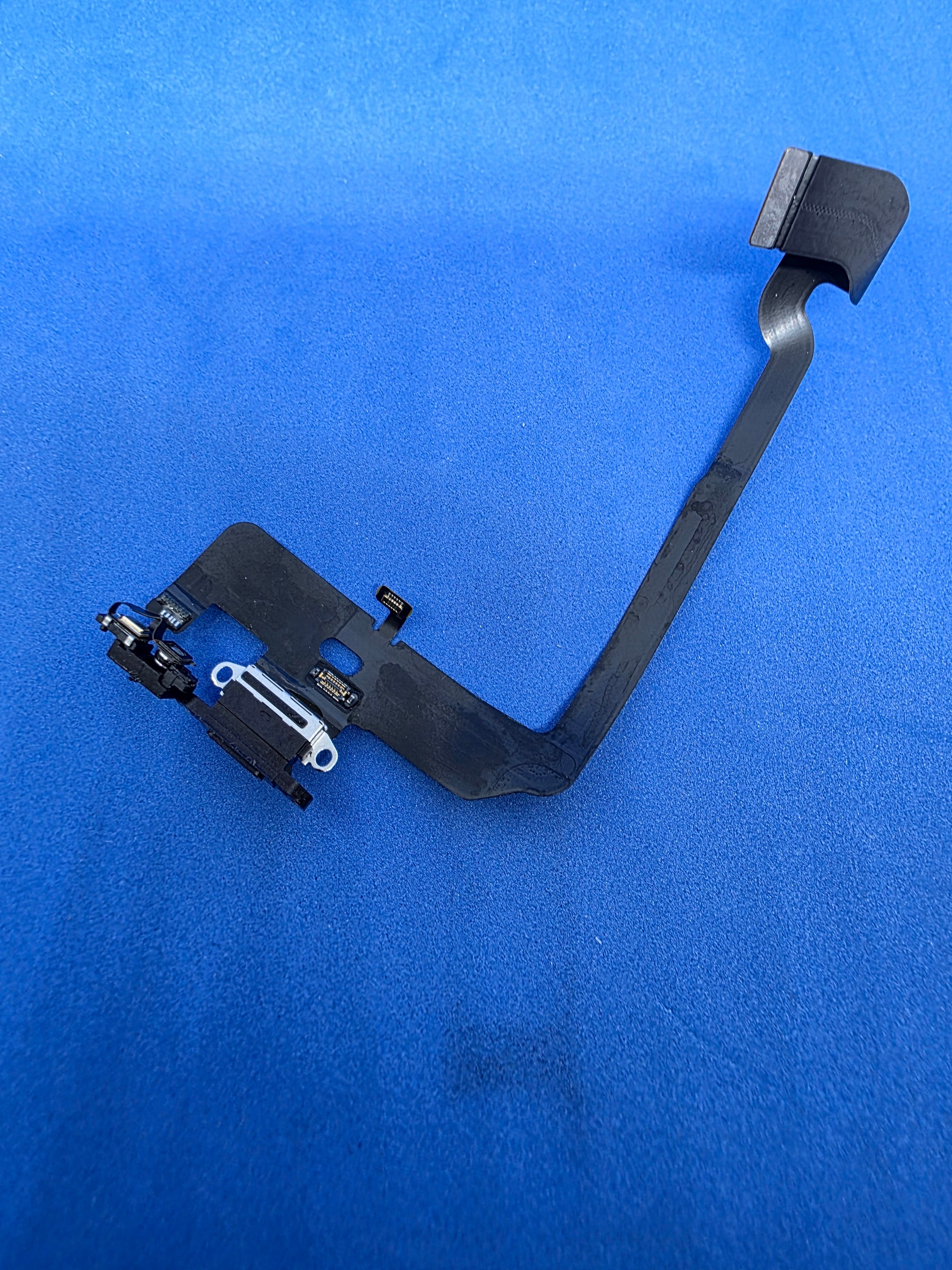 Taśma Usb Flex złącze USB Iphone Xs Demontaż